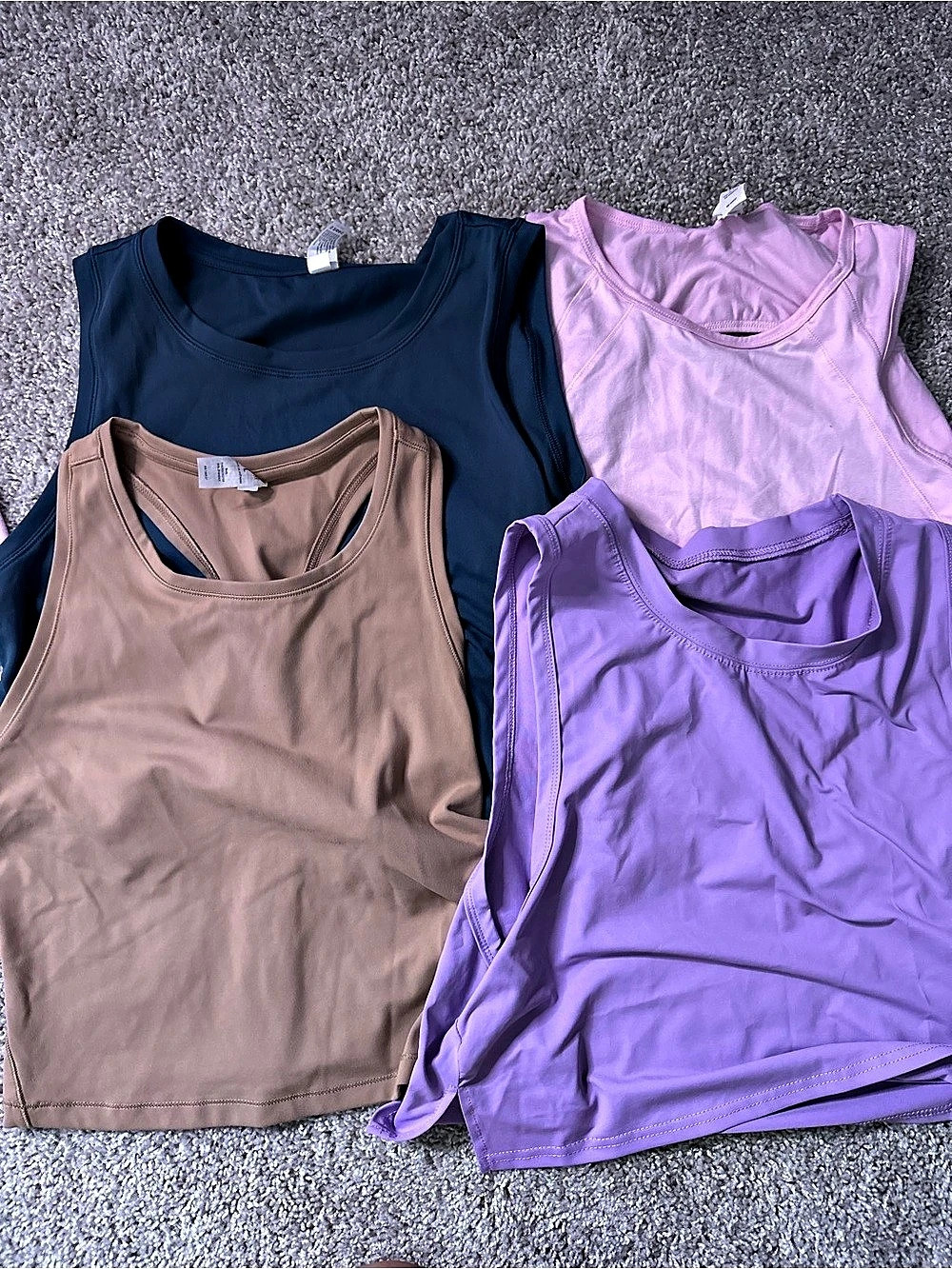 Bundle of 4 90 Degree by Reflex Tank Top Set Size Large